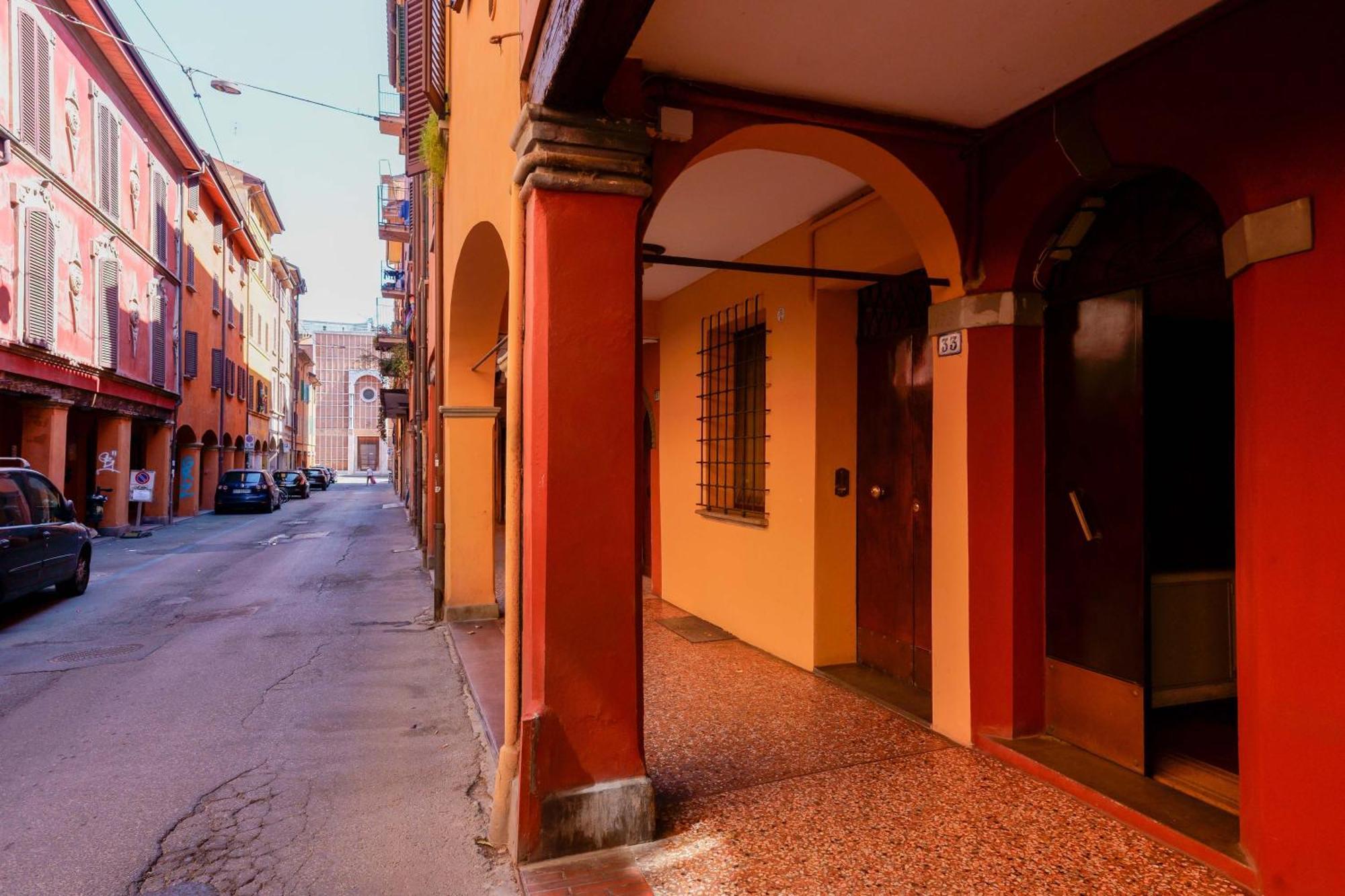 Teagarden Centro Storico Bologna Lägenhet Exteriör bild