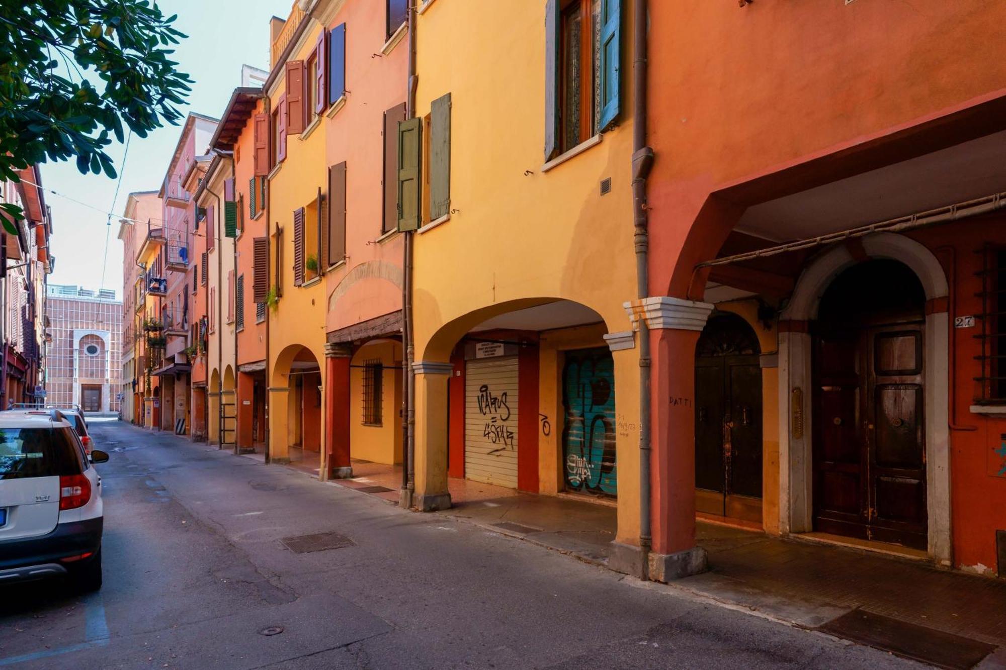 Teagarden Centro Storico Bologna Lägenhet Exteriör bild