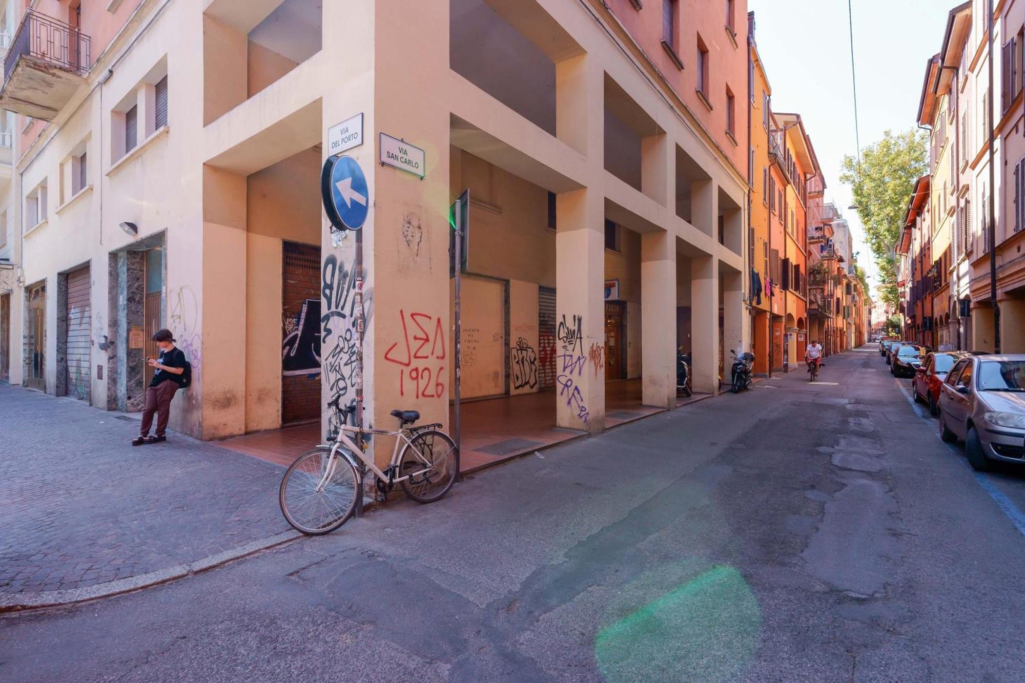 Teagarden Centro Storico Bologna Lägenhet Exteriör bild