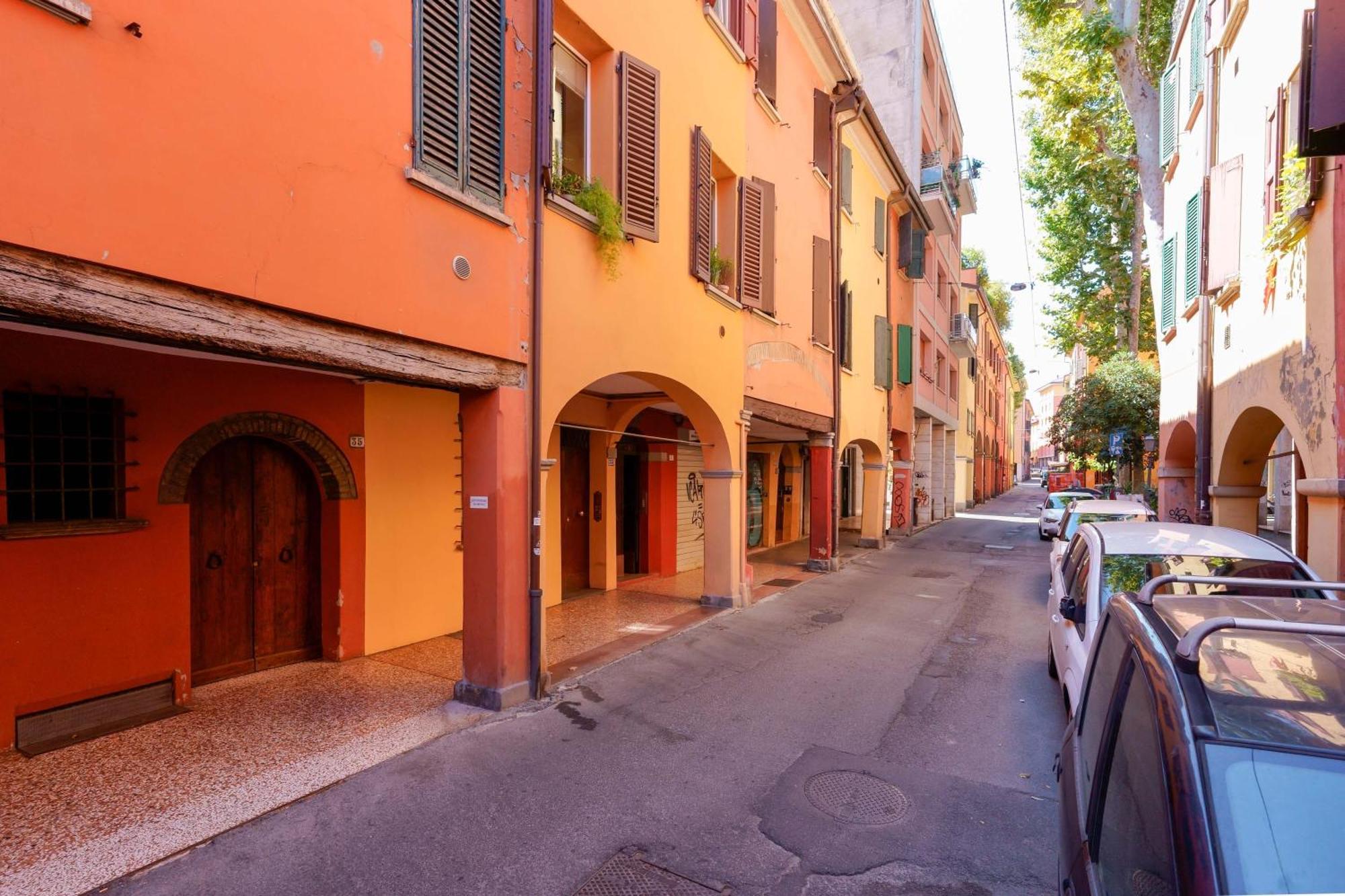 Teagarden Centro Storico Bologna Lägenhet Exteriör bild
