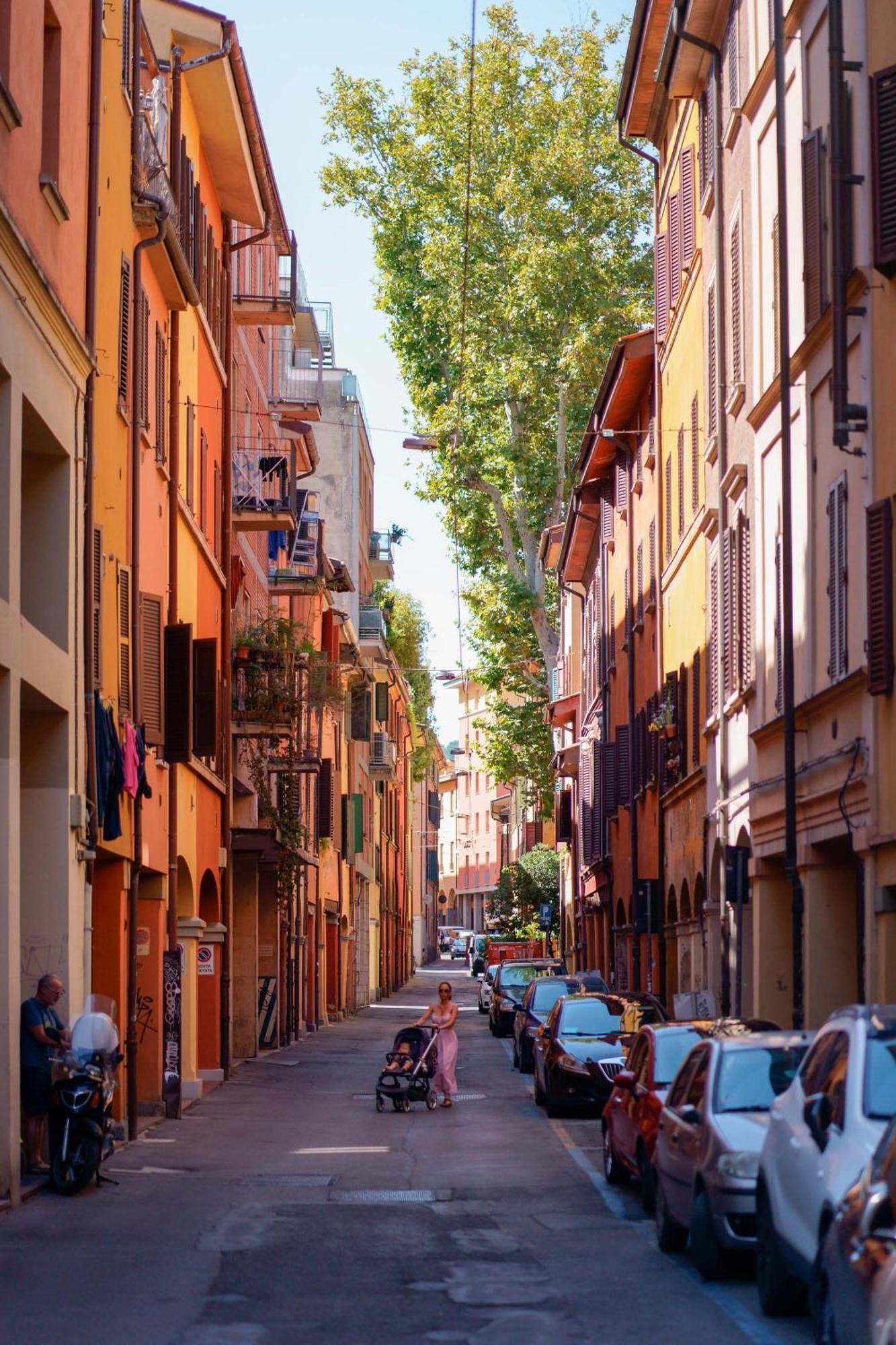 Teagarden Centro Storico Bologna Lägenhet Exteriör bild
