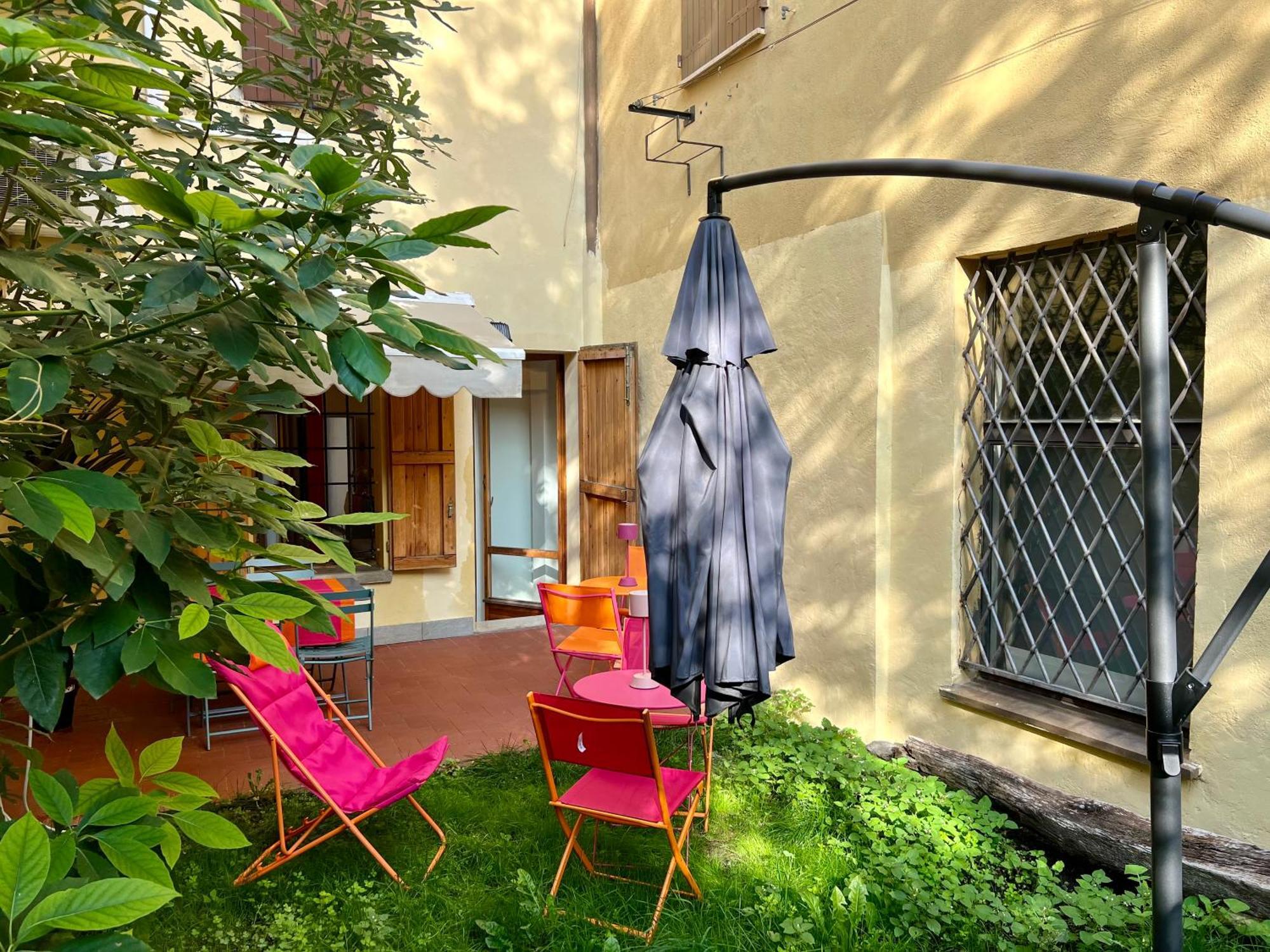 Teagarden Centro Storico Bologna Lägenhet Exteriör bild